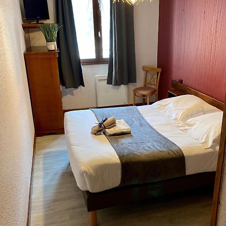 Hotel Des Alpes エクスレバン エクステリア 写真
